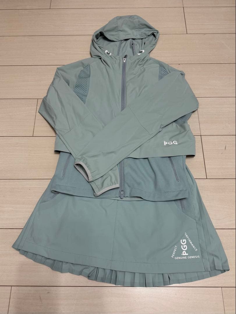 PGG◾️セットアップ◾️フルジップパーカー　スカート　アクアグリーン