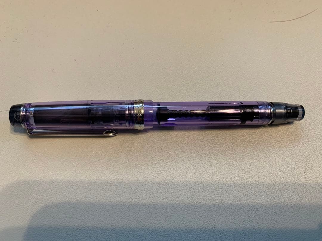 パイロットカスタムヘリテイジ　透明紫色　Ｍ字