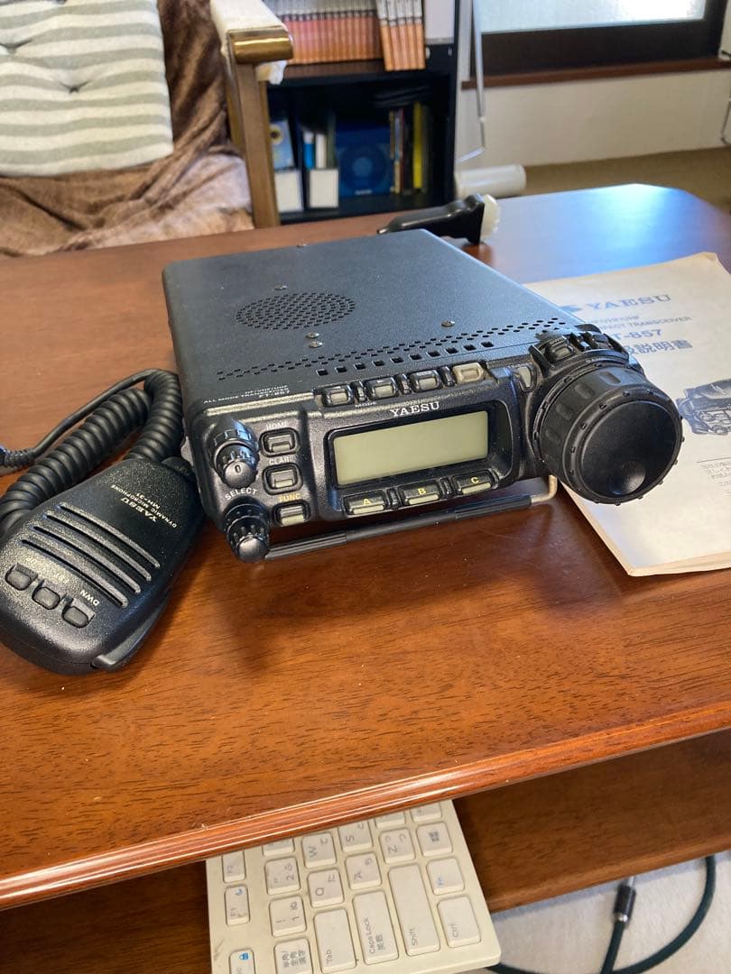 YAESU FT-857DとFC-30のセット