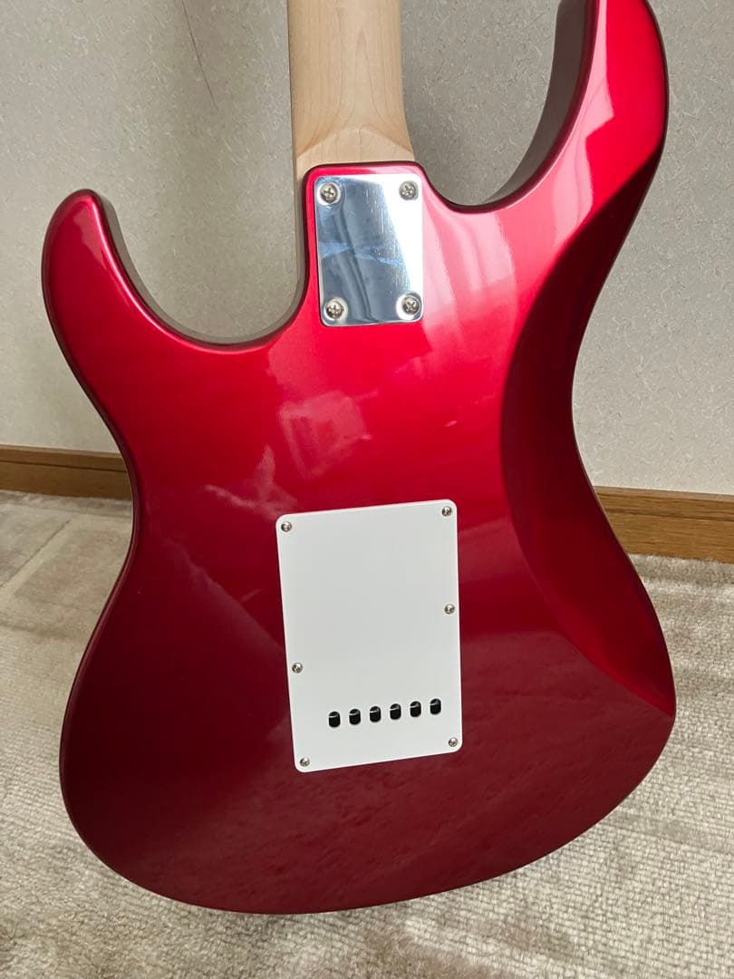 YAMAHA PACIFICA 012 レッドメタリック