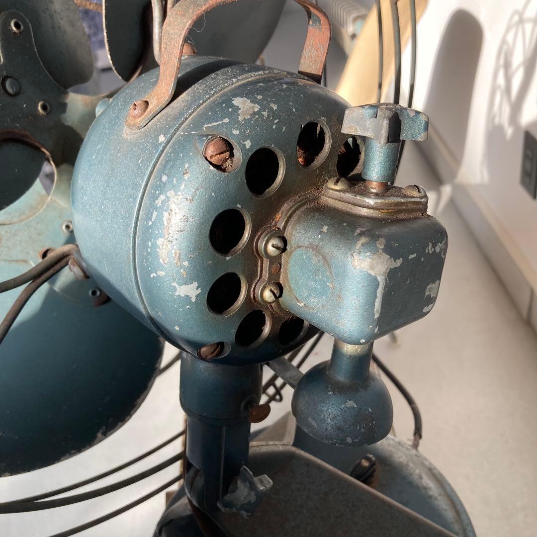 ヴィンテージ鉄製扇風機　ファン　蚤の市　アンティーク