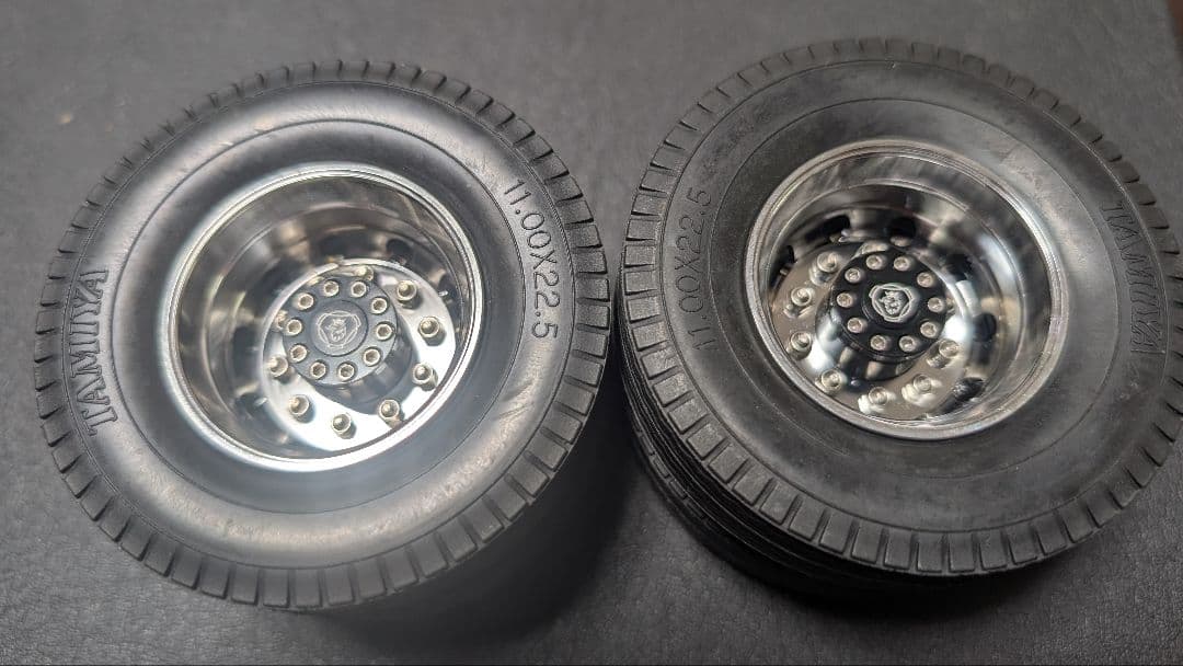 スカニア 1/14 ホイールセット タイヤ付 アルミ 6×4 タミヤ　トラック