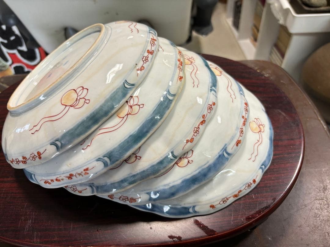 超貴重 江戸後期の頃の物 色鮮やかな花模様の陶器皿5枚セット 超激安