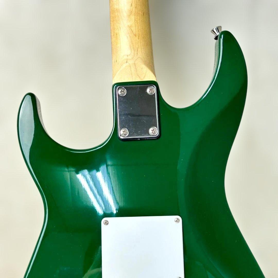 プレイテック　PlayTech　エレキギター　深緑色【ジャンク扱い】