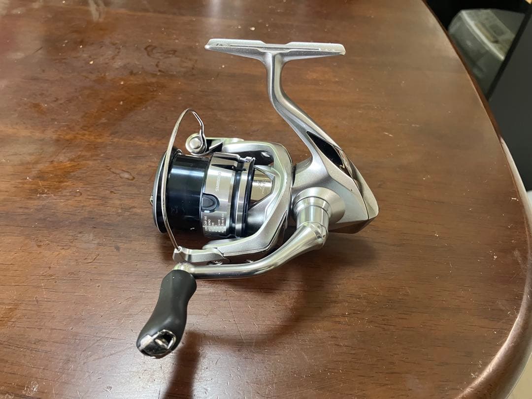 ストラディック2500shg ➕　ルアー