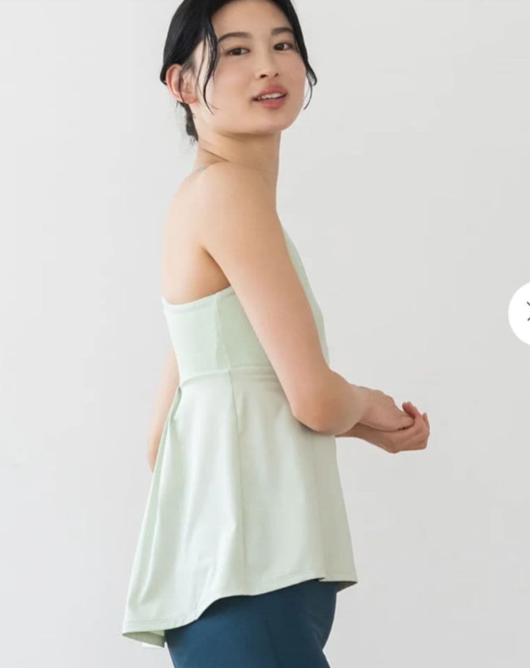【新品】SUKALA ライトグリーン ベーシックフレアタンクトップ S