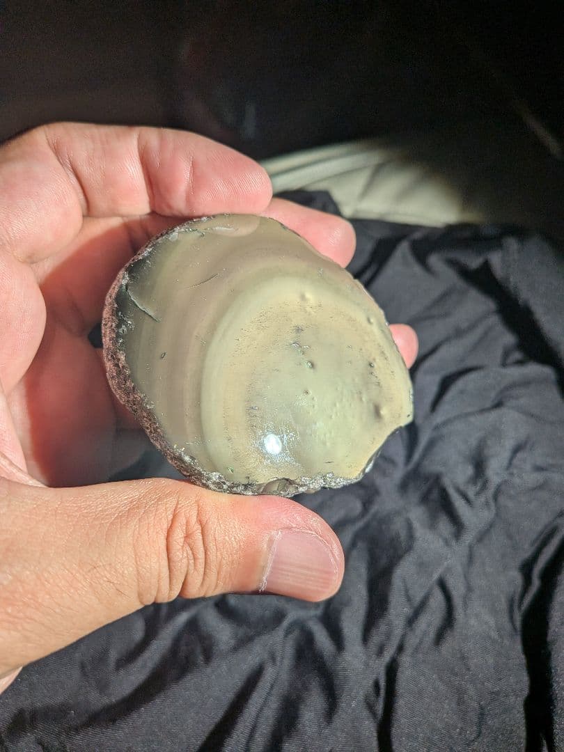 研磨品　十勝石玲瓏　イエロー、グリーン、ピンク複合色両面磨き　超特級玲瓏