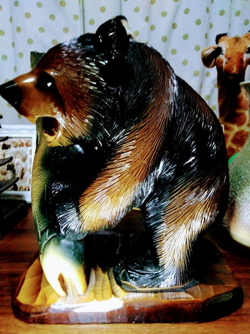 超綺麗＆超豪華.特大.木製クマと魚の彫刻 約2.86kg
