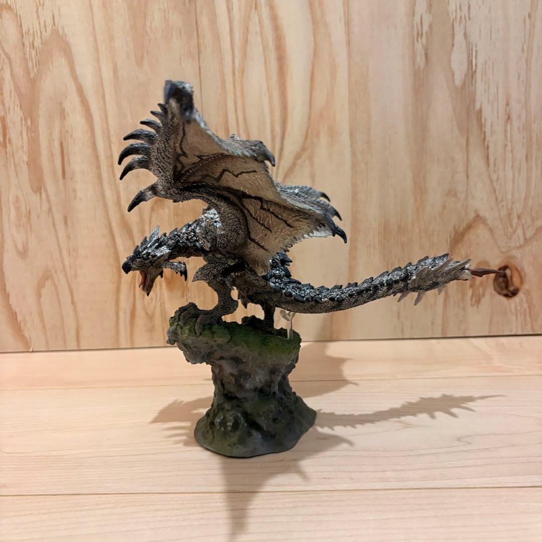 モンスターハンター クリエイターズモデル 銀火竜 リオレウス 希少種
