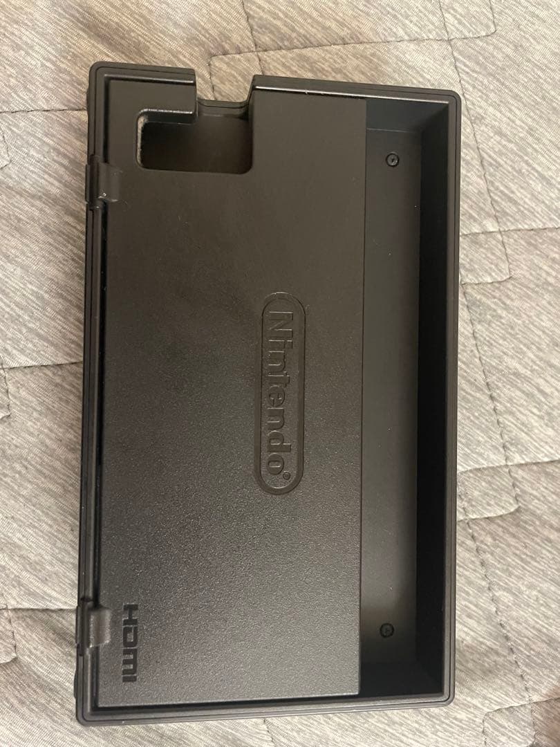 中古　Nintendo Switch　※説明を一読ください。