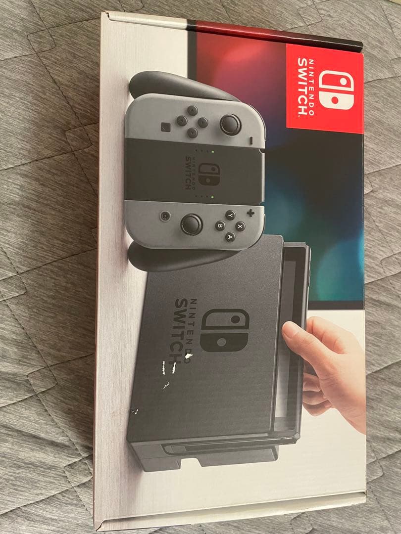 中古　Nintendo Switch　※説明を一読ください。