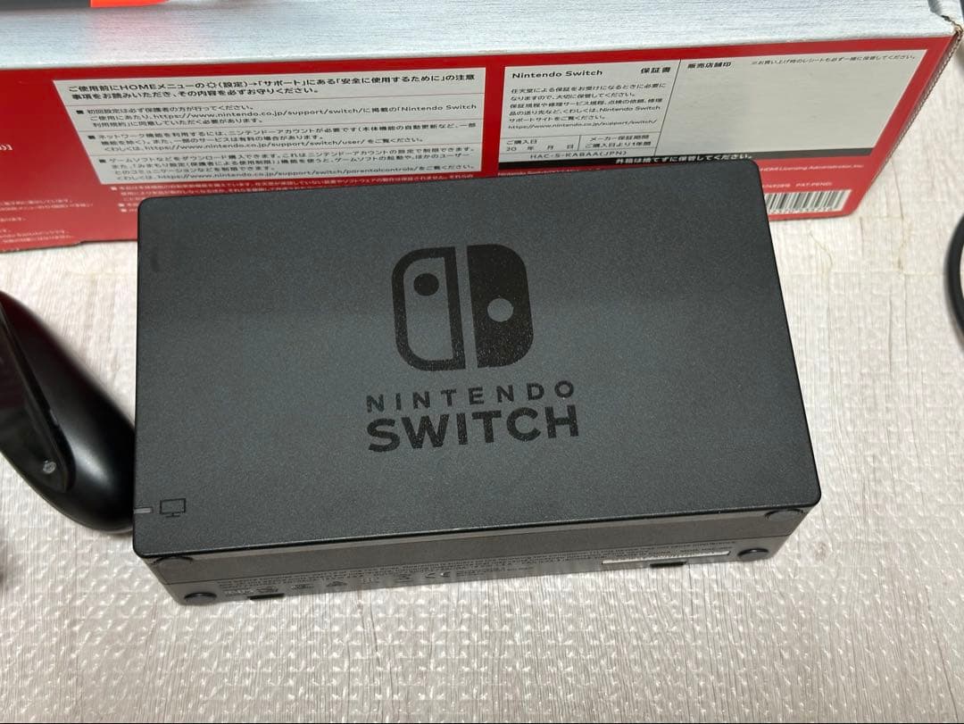 Nintendo Switch 本体 青/赤 Joy-Conセット