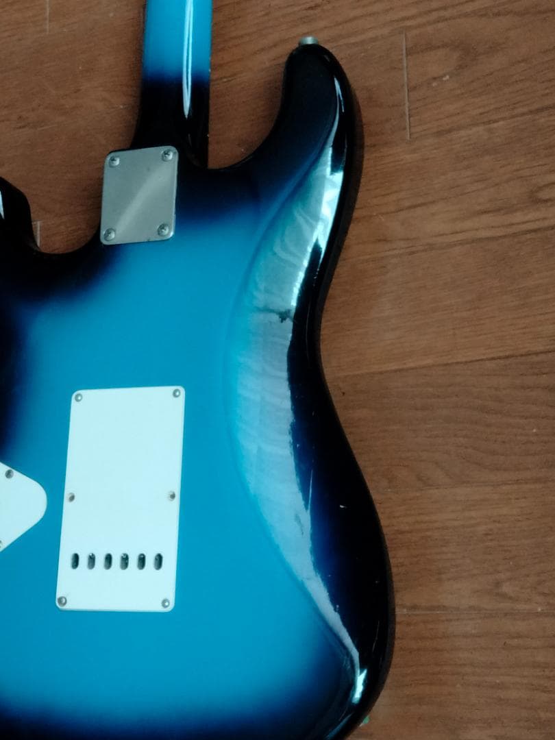 最終価格　YAMAHA STH 500R エレキギター ガッツリ思い4kg