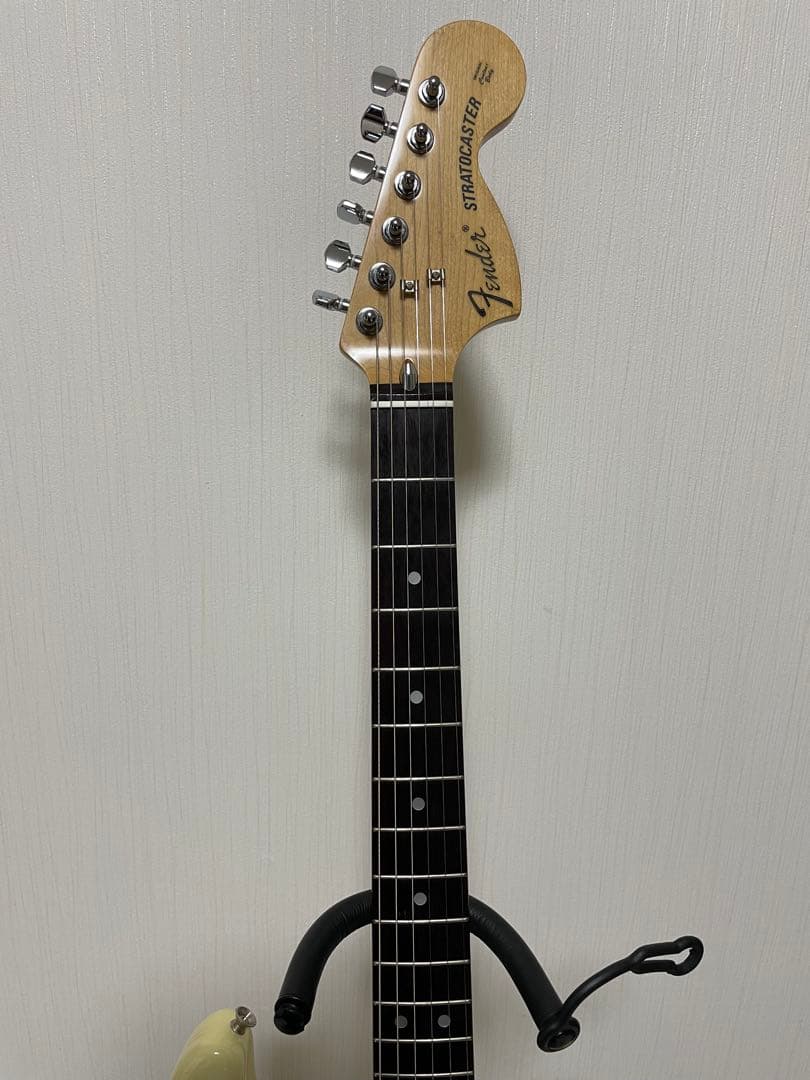 FENDER JAPAN st72ストラトキャスタ