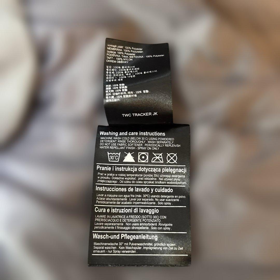 BURTON スノボウェア男性用Mサイズ