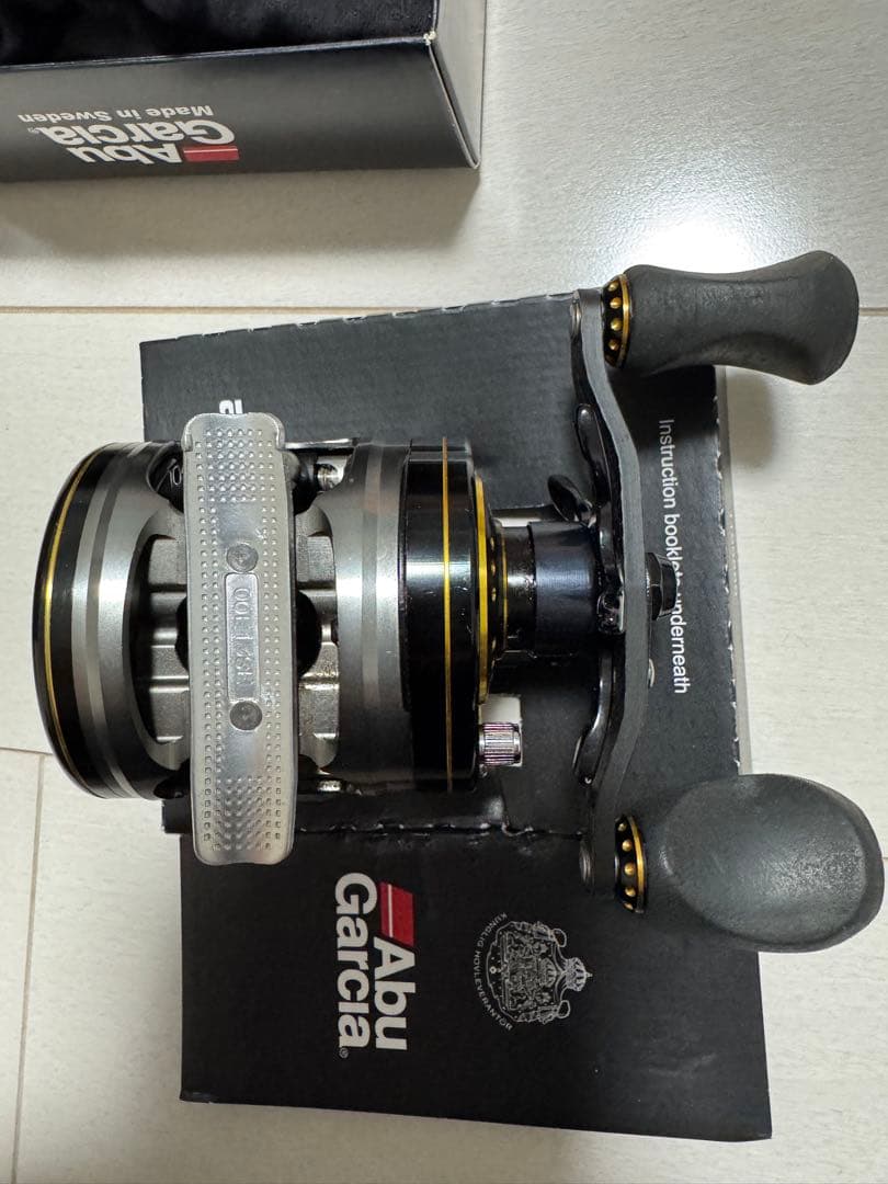 リール AbuGarcia ambassadeur MorramZX1601MAG