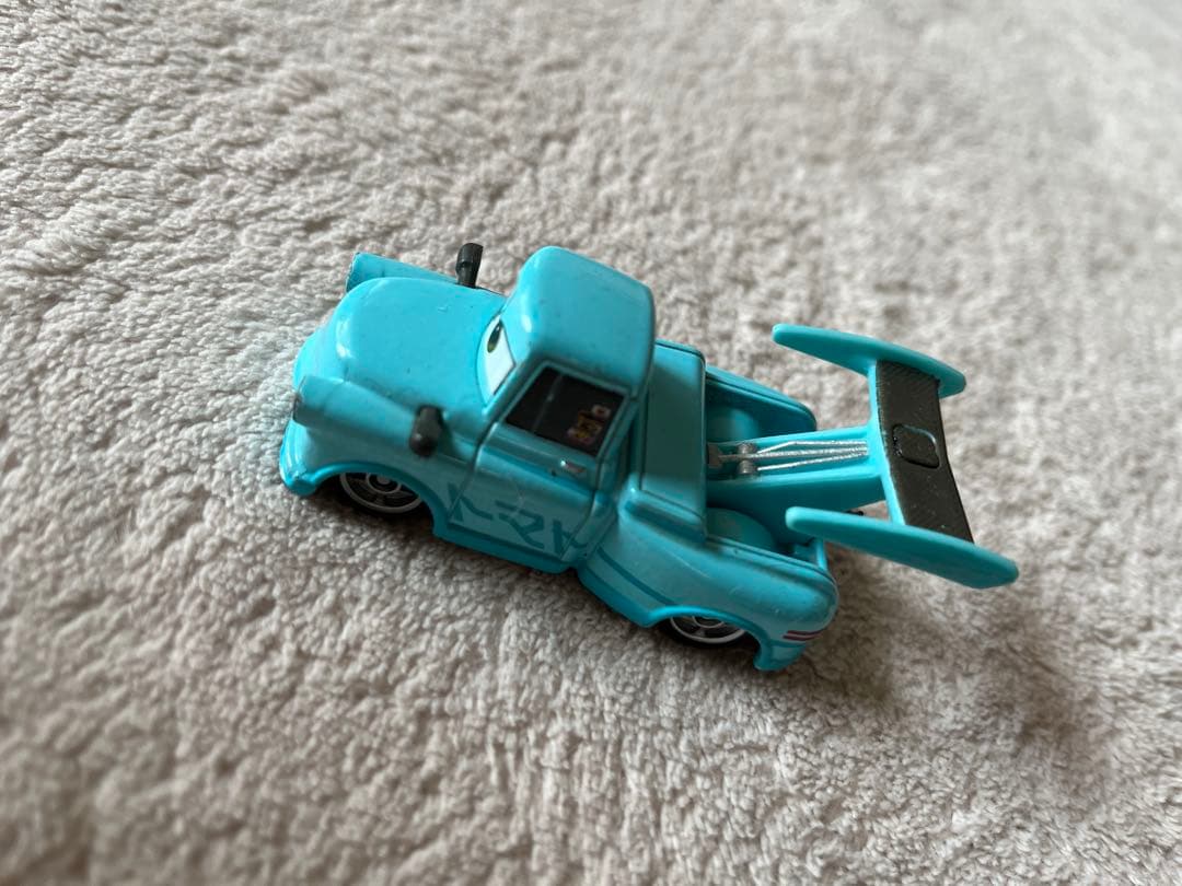 まとめ売り 計18台　カーズトミカ17台　マテル　ミニミニカーズ1台　廃盤　レア