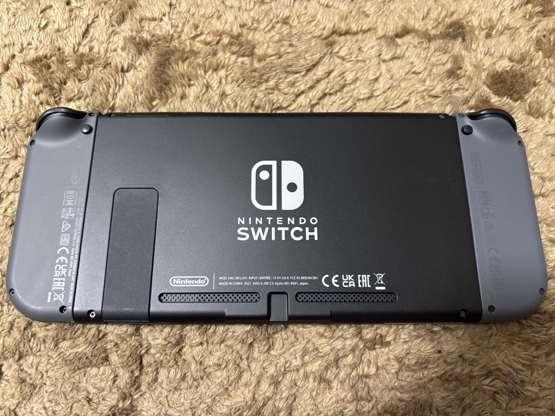 【美品】NintendoSwitch本体 + プロコン(純正)+ モンハンライズ