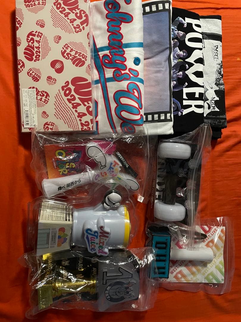 WEST. CD・DVD・グッズセット まとめ売り