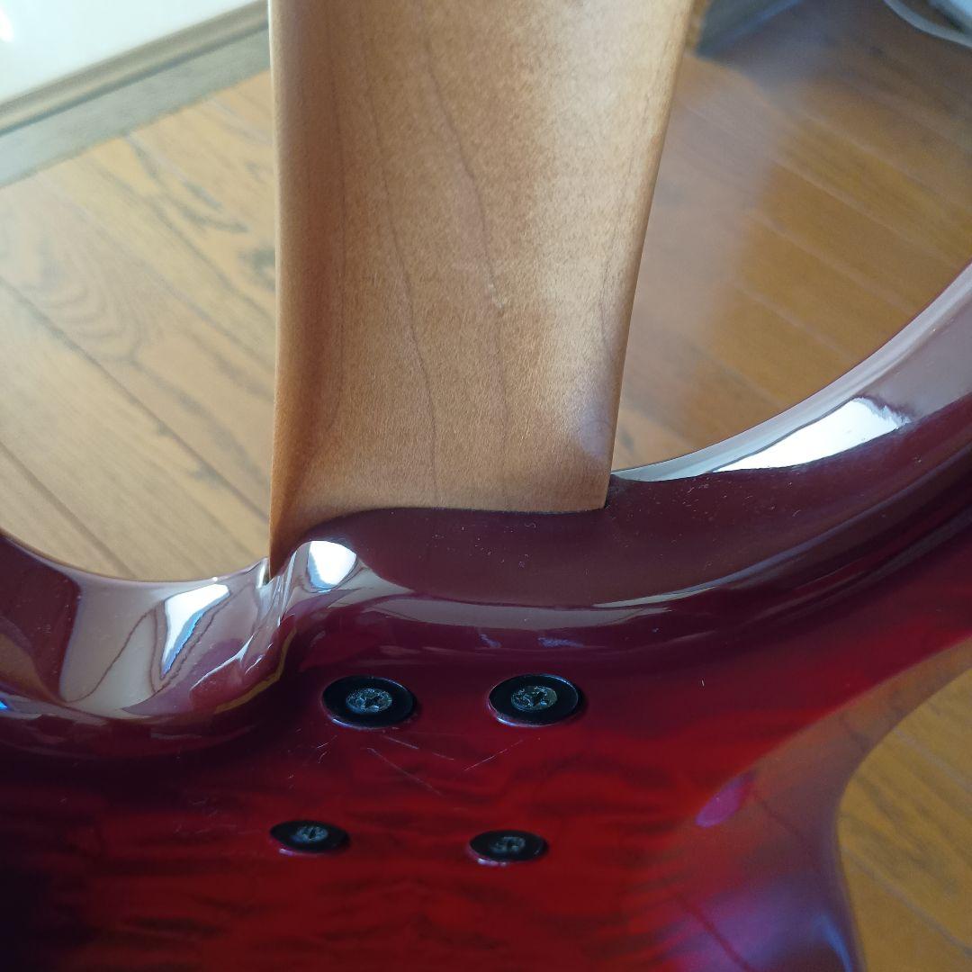 キルトメイプル　FERNANDES エレキベース レッド