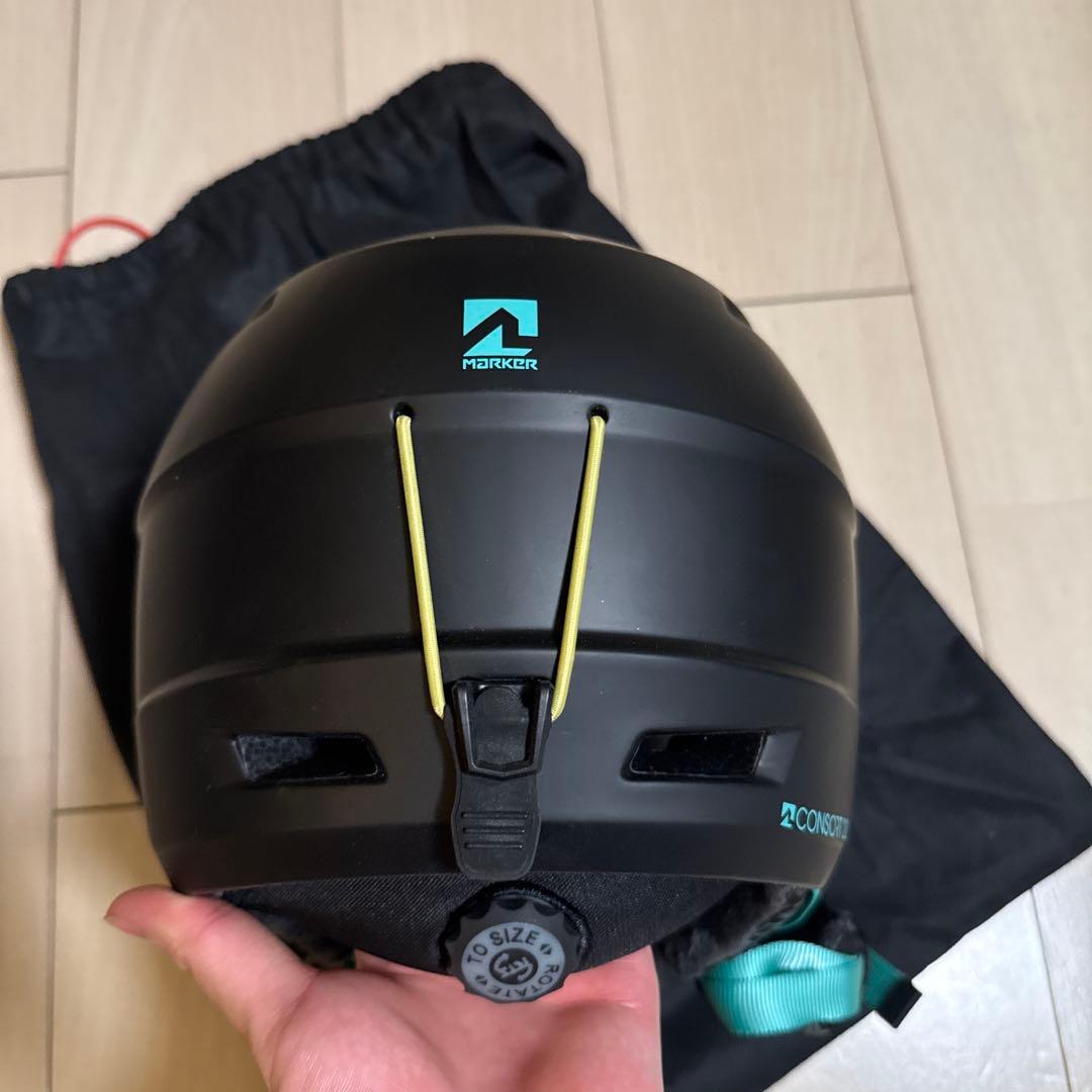 MARKER スキー用ヘルメット　Mサイズ（55〜59cm）調節可能