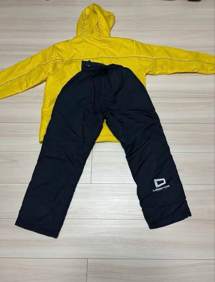 Liberta ウインドブレーカー　150サッカーウェア145上下セット