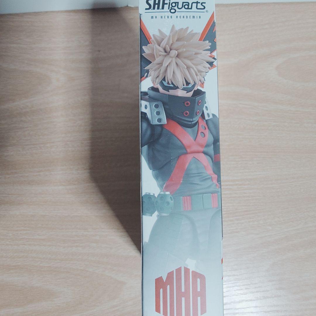 ヒロアカ　爆豪勝己　S.H.フィギュアーツ