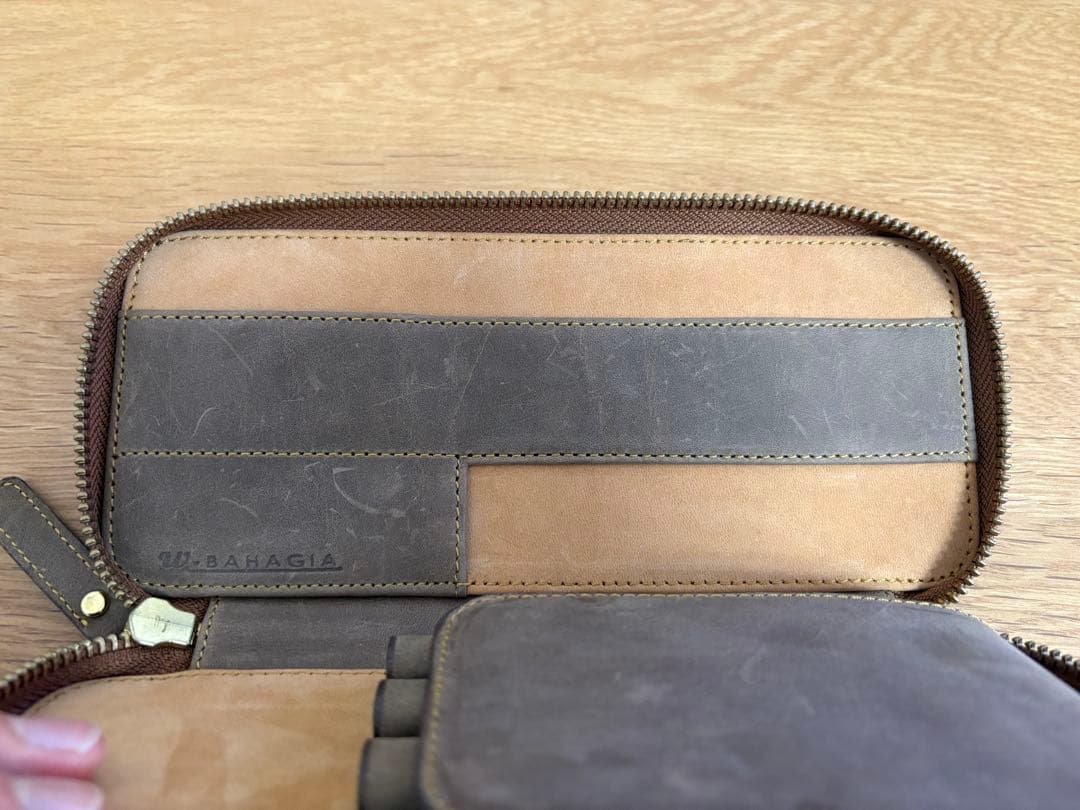 バハギア　ペンケース　２つセット