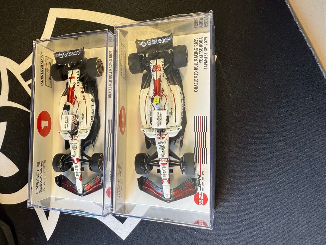 1/43 RedBull RB21角田M.フェルスタッペン日本GP2台