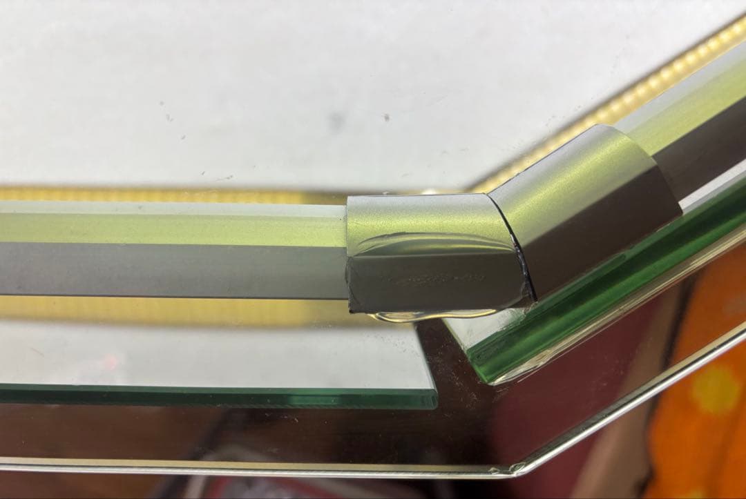 カウンター型LED照明&引き出し付きガラスジュエリーショーケース③