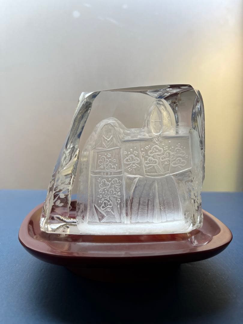 ガラスのお雛様