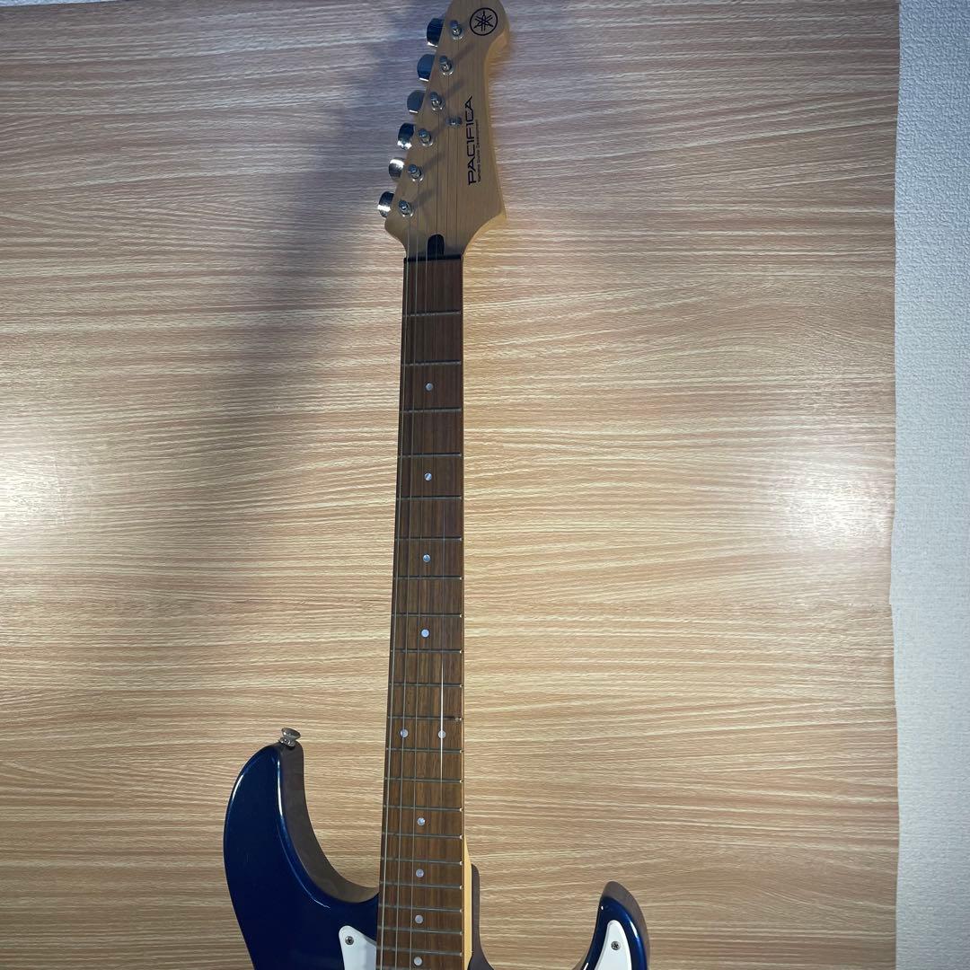 Yamaha PACIFICA PA012 青エレキギター