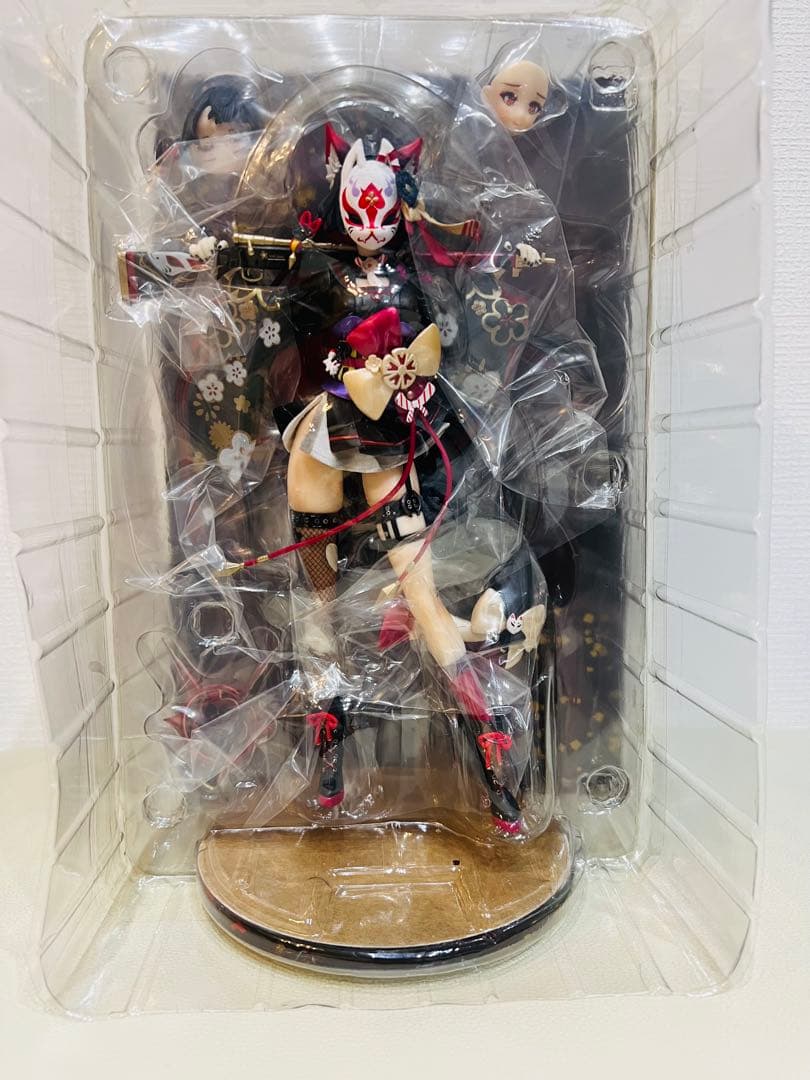 (値下げ)狐坂ワカモ 完成品フィギュア　(高さ28cm) 外箱付き