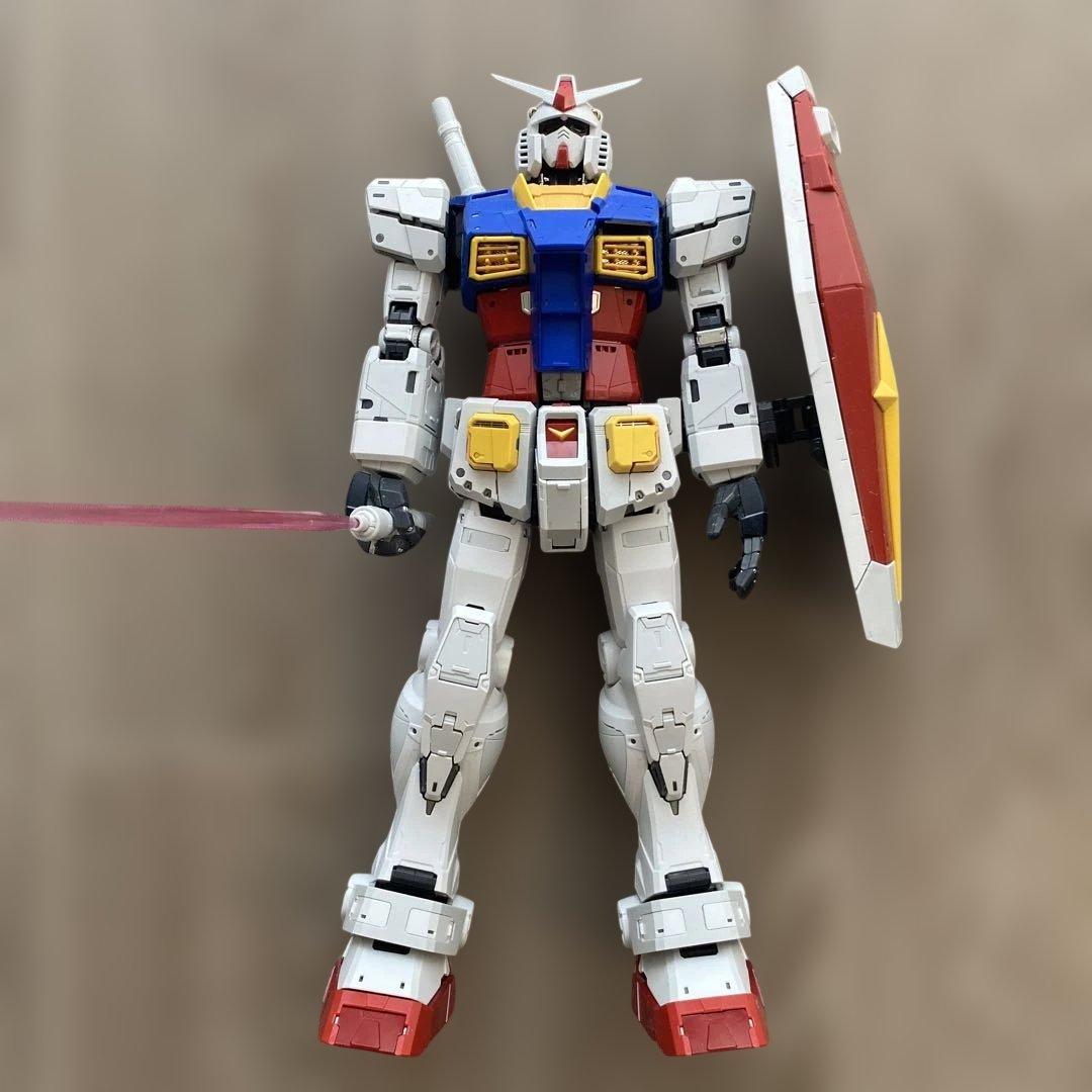 バ*ー様 PGU　RX-78-2　ガンダム　素組み品