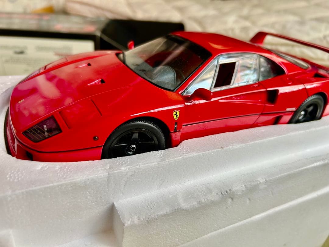 1/18 京商フェラリーF40