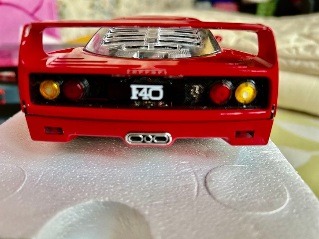 1/18 京商フェラリーF40