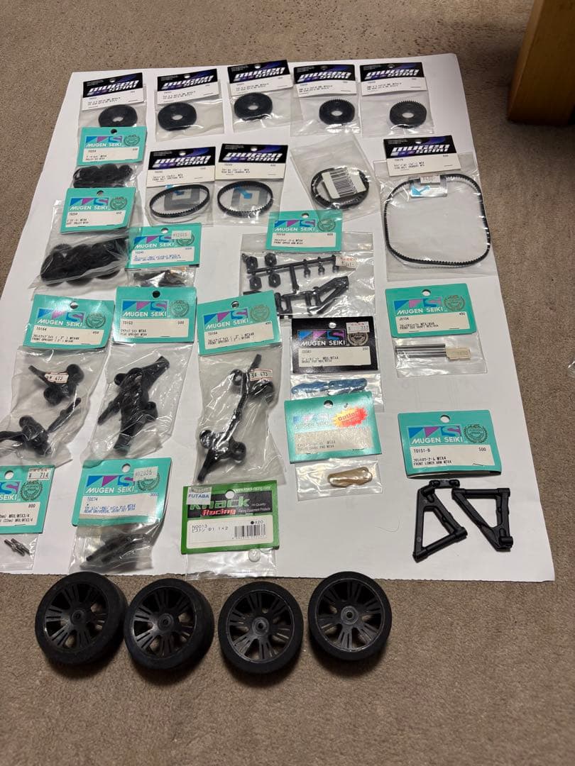 ￼無限￼ MTX4R 2台　ラジコン　1/10 エンジンカー