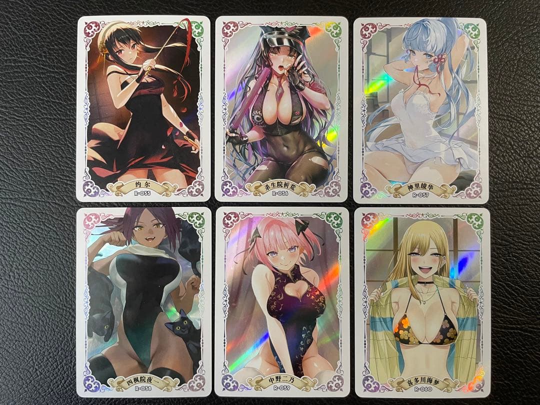 ④18枚　女性キャラのキラカード