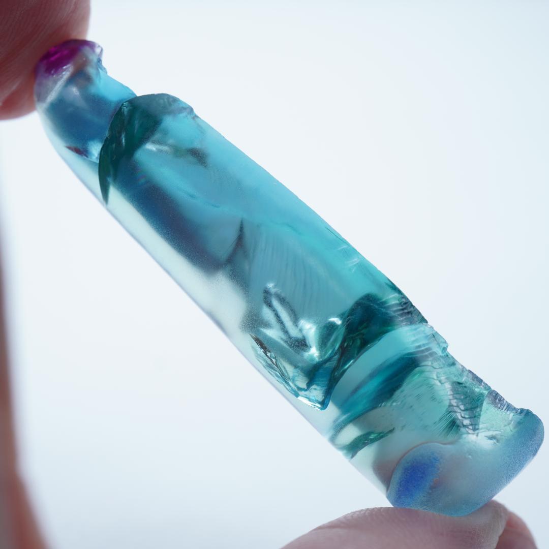 85.26ct パライバカラー 合成サファイア ハーフブール