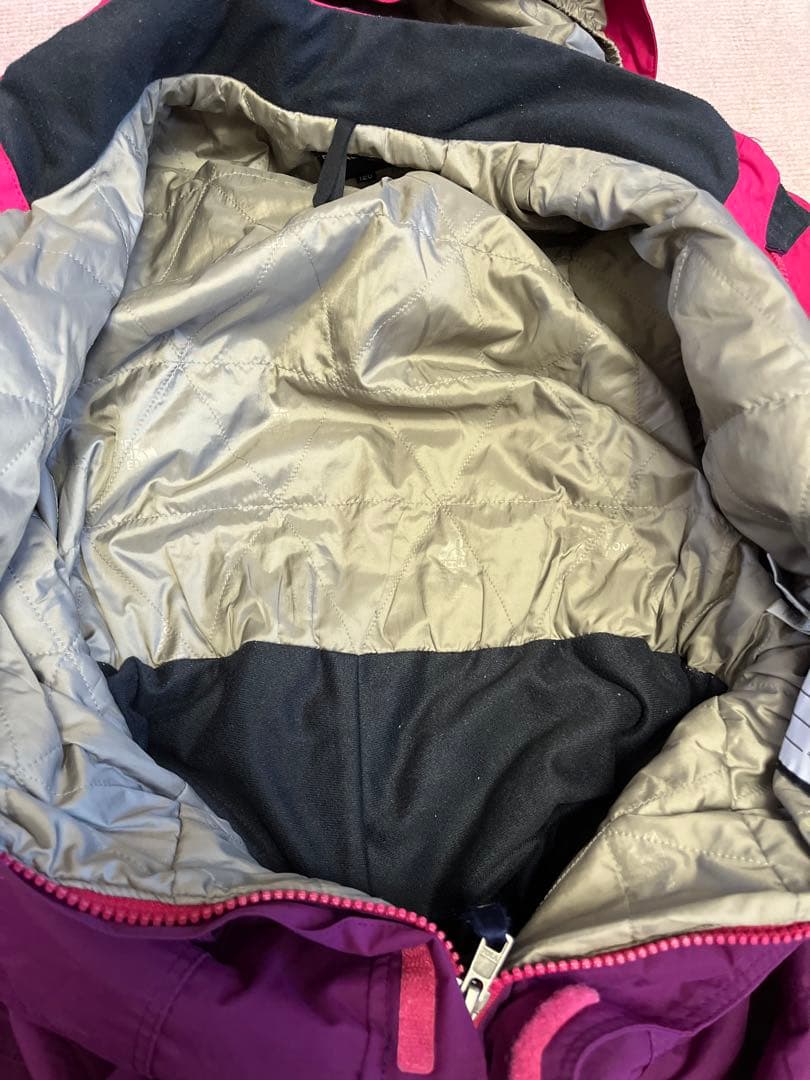 THE NORTH FACE 子ども用 ジャンプスーツ 紫/ピンク