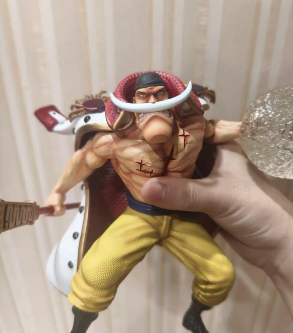 翌日発送　TOP　白ひげ　ワンピース　フィギュア　ガレージキット