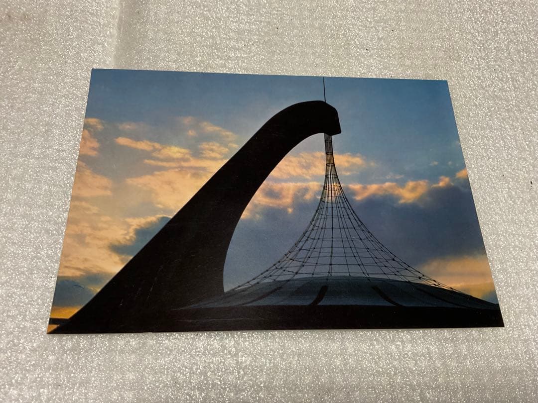 1970年／大阪万国博覧会・開催記念絵葉書。32枚入り【美品　昭和レトロ】。