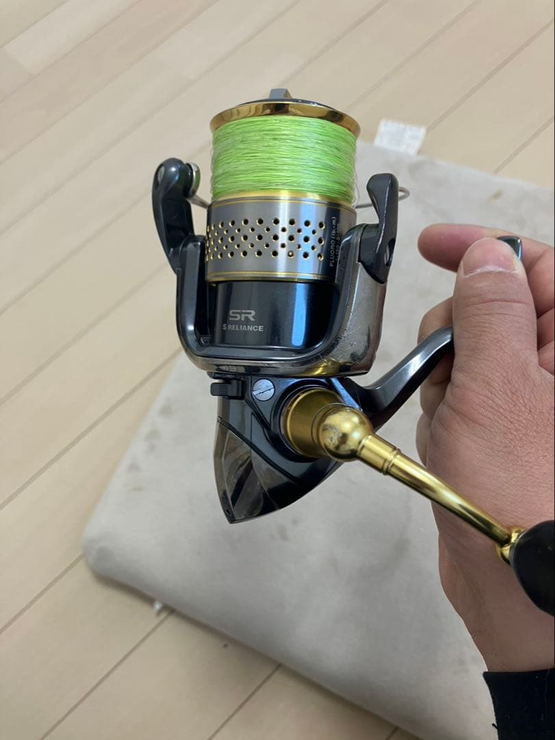SHIMANO STELLA 2500HGS スピニングリール