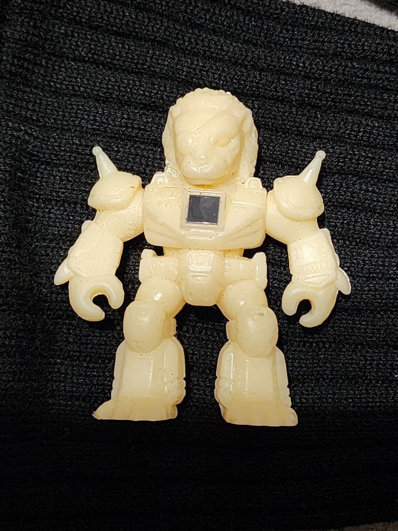 ライラック　ビーストフォーマー トランスフォーマー ホワイトレオ