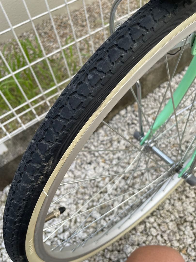 【直接のお引取り限定】　24インチ 子供用自転車　ヘルメット付き