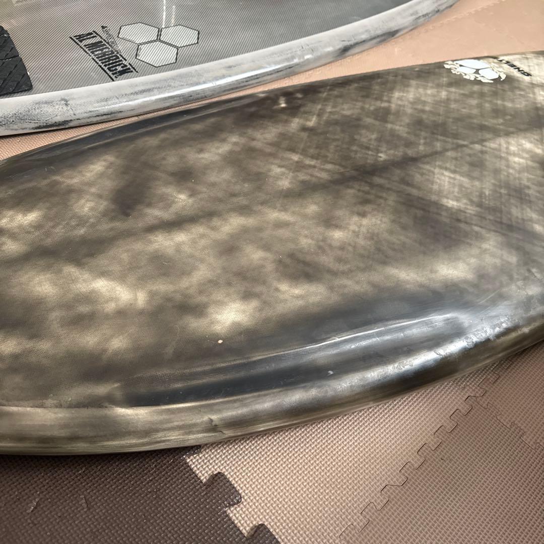 Three Weather 5’8SHELTER 40.0L楽しめるボード