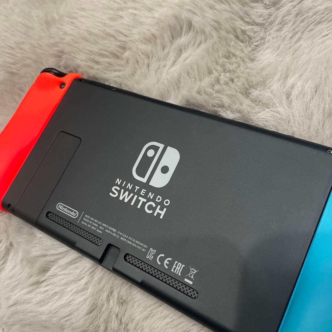 任天堂Switch 本体 バッテリー強化版 ＋ ケース・社外コントローラー付き