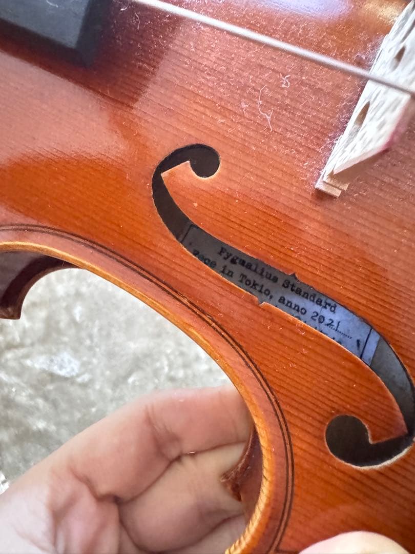 良質バイオリンと教本セット、チューナー付き　1/2