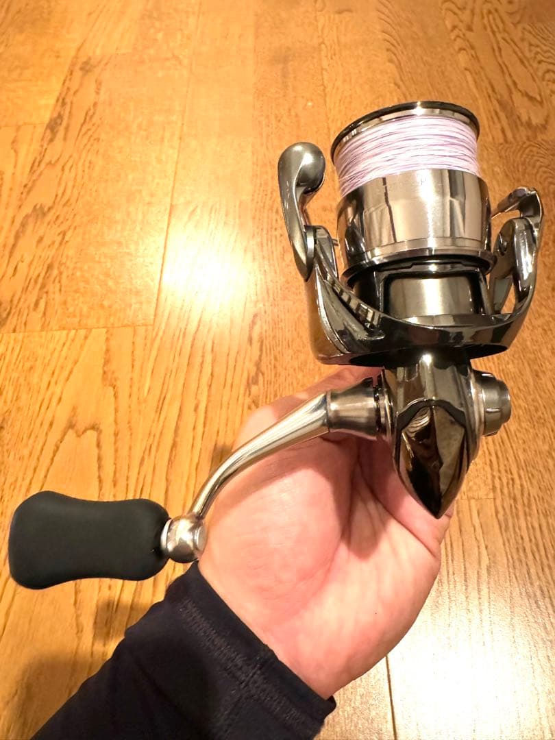 リール DAIWA 22EXIST LT2000S-H