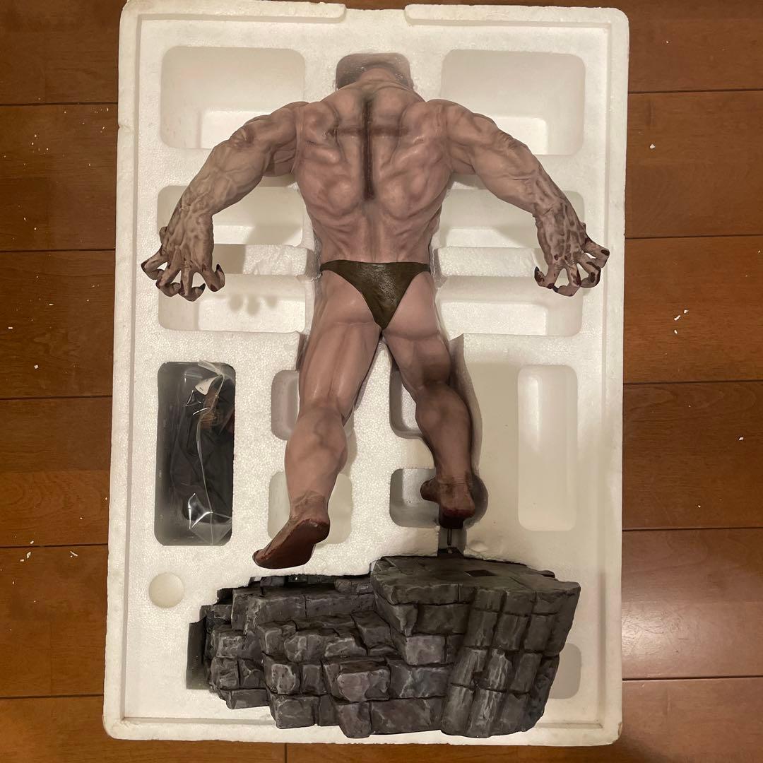 MAN THE KING OF THE NIGHT CAIN スタチュー